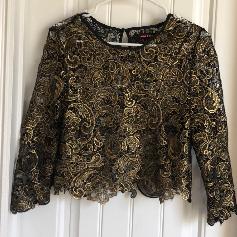 Lacey Black Golden Top